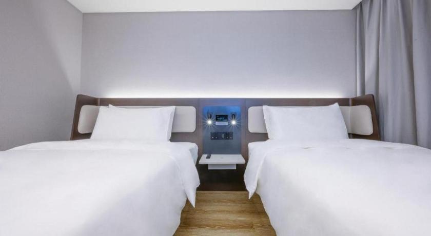 Hanting Hotel Beijing Wangfujing Exterior foto