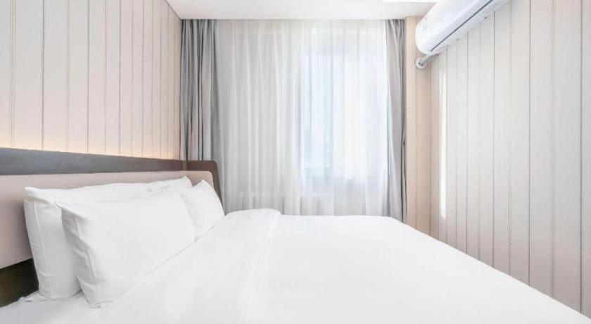 Hanting Hotel Beijing Wangfujing Exterior foto